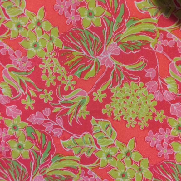 LILY PULITZER/ I Pad Case in Pink Floral - Picture 2 of 7